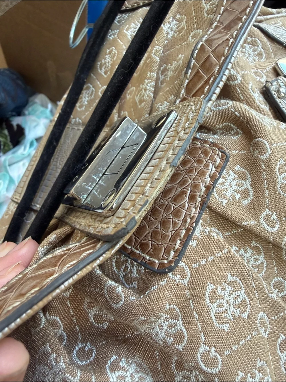 Vintage Guess Y2K Monogram Jacquard Shoulder Bag Beige Croc Buckle Purse Sleaze